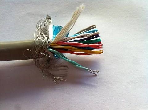铠装双绞屏蔽双绞线 ASTP-120Ω 2*18AWG
